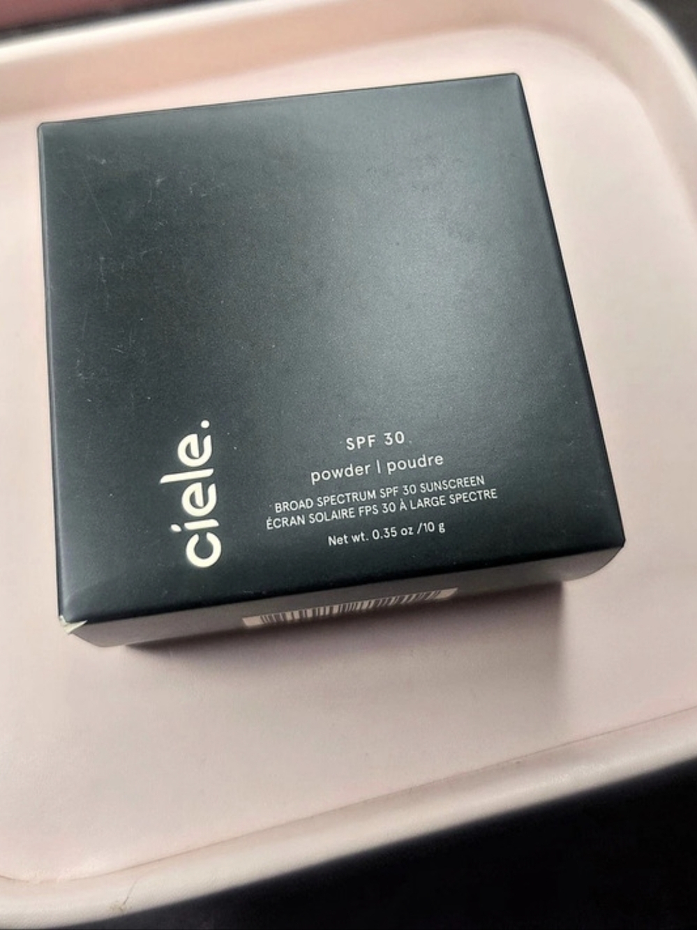 Ciele filter & PROTECT SPF 30+ Blurring Finishing and Setting Powder + Makeup